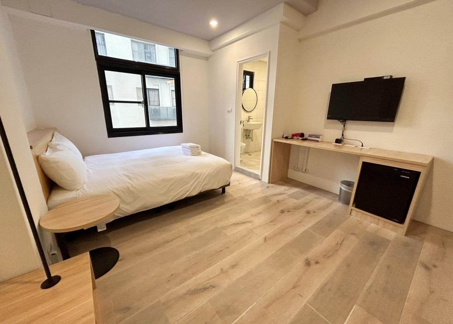 Yan Bin Hotel Tainan Extérieur photo